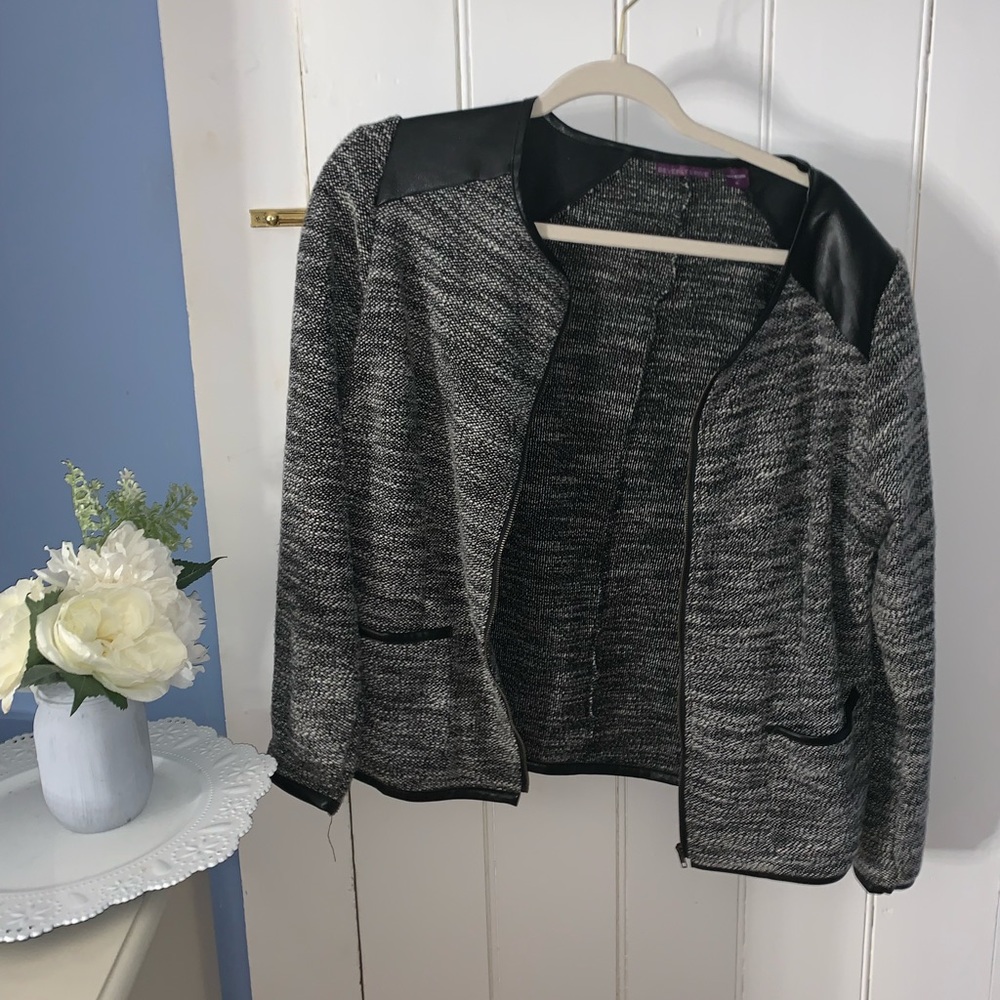 Plus size moto jacket (1x)